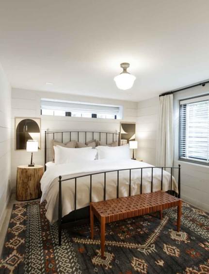 CLE2021 061 0027 2 1